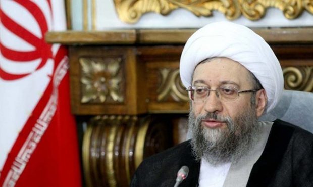 آملیلاریجانی: مخالف شفافیت نیستیم اما با فضاسازیها عقبنشینی نمیکنیم آملیلاریجانی: مخالف شفافیت نیستیم اما با فضاسازیها عقبنشینی نمیکنیم
