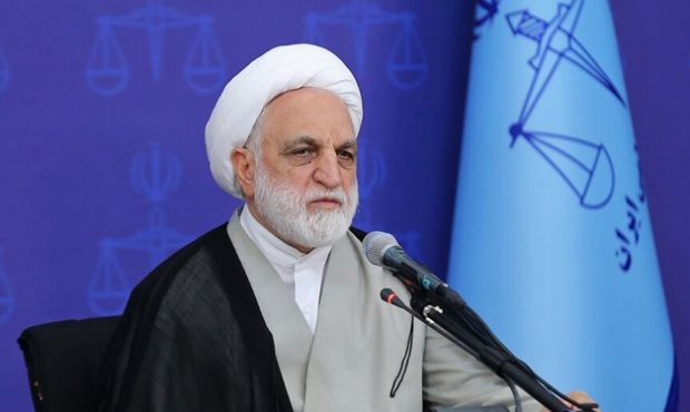 پرده برداری رئیس قوه قضائیه از ماجرای مسمومیت های الکی پرده برداری رئیس قوه قضائیه از ماجرای مسمومیت های الکی