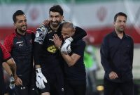 وکیل بیرانوند: ۲ باشگاه داخلی دیگر رقمی بیشتر از استقلال پیشنهاد دادند/ در پرسپولیس گفتند ما بیرانوند را نمی‌خواستیم!