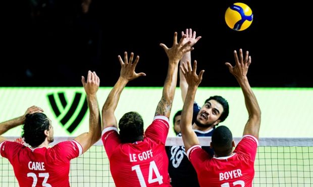 زور والیبال ایران به قهرمان المپیک نرسید زور والیبال ایران به قهرمان المپیک نرسید