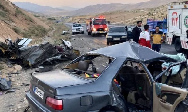 تصادف مرگبار در جاده سراب سوری خرم آباد/ ۴ نفر جان باختند تصادف مرگبار در جاده سراب سوری خرم آباد/ ۴ نفر جان باختند