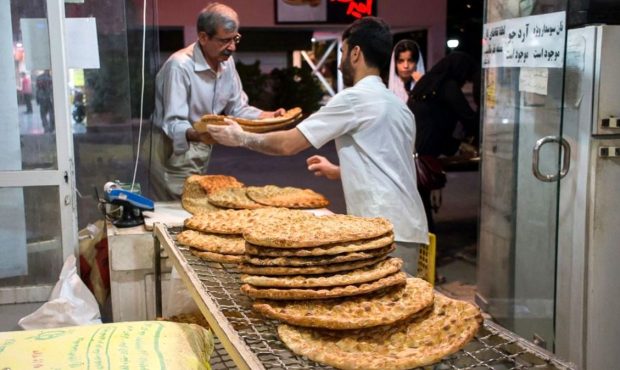 سخنگوی دولت: قیمت نان گران نشده؛ متناسبسازی شده است سخنگوی دولت: قیمت نان گران نشده؛ متناسبسازی شده است
