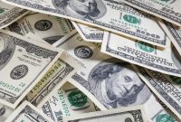 کاهش قیمت دلار و کالاهای اساسی در راه است