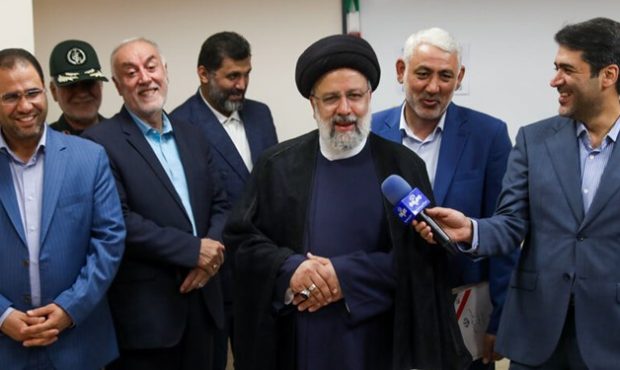 نوههای رئیس جمهور در مدارس آزاد درس میخوانند یا دولتی؟ نوههای رئیس جمهور در مدارس آزاد درس میخوانند یا دولتی؟