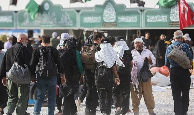 ۳۵ درصد زائران اربعین به کشور بازگشته‌اند/ صدور بیش از ۸۶۰۰۰۰ گذرنامه ویژه اربعین
