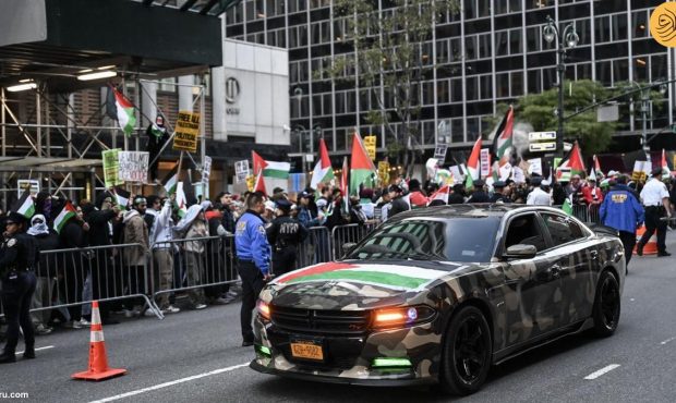 (تصاویر) حمایت گسترده از فلسطینیها در قلب نیویورک (تصاویر) حمایت گسترده از فلسطینیها در قلب نیویورک