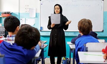 ماجرای کمبود معلم در تهران چیست؟ ماجرای کمبود معلم در تهران چیست؟