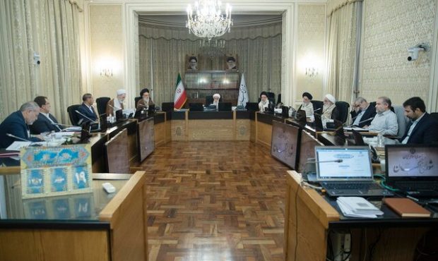ابهامات شورای نگهبان درباره لایحه عفاف و حجاب ابهامات شورای نگهبان درباره لایحه عفاف و حجاب