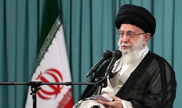 رهبر انقلاب: قمار عادیسازی روابط با رژیم صهیونیستی سراسر باخت است رهبر انقلاب: قمار عادیسازی روابط با رژیم صهیونیستی سراسر باخت است