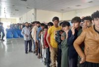 خروج تعدادی از مهاجران افغان از ایران خروج تعدادی از مهاجران افغان از ایران