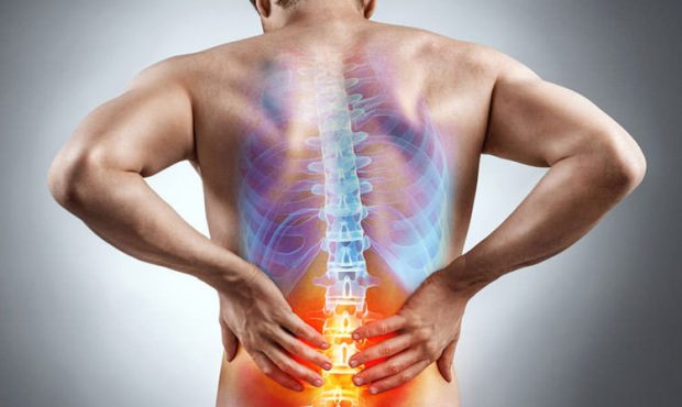 چند حرکت ساده برای کاهش کمردرد