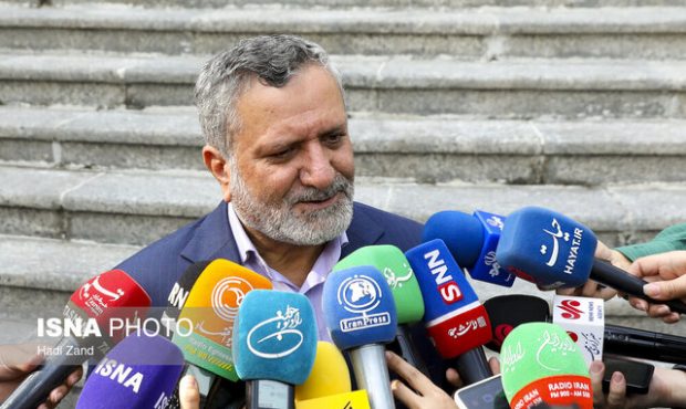 مرتضوی: سیاستهای کمک معیشتی را اجرا میکنیم مرتضوی: سیاستهای کمک معیشتی را اجرا میکنیم