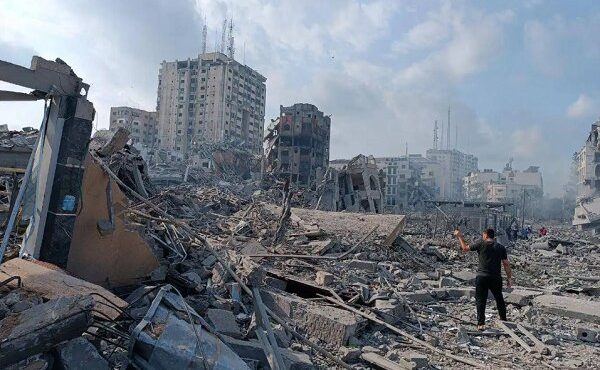 شهادت ۹۰ فلسطینی دیگر در غزه/ شمار شهدا به مرز ۳۰ هزار نفر رسید شهادت ۹۰ فلسطینی دیگر در غزه/ شمار شهدا به مرز ۳۰ هزار نفر رسید