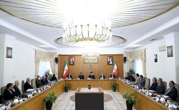 همه دستگاهها به تثبیت انضباط مالی کمک کنند همه دستگاهها به تثبیت انضباط مالی کمک کنند