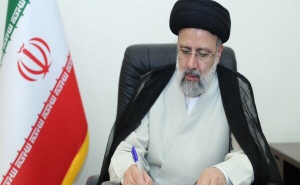 رییسجمهور: حضور پرشور مردم در انتخابات «نه بزرگ» به جبهه ضدبشری استکبار بود رییسجمهور: حضور پرشور مردم در انتخابات «نه بزرگ» به جبهه ضدبشری استکبار بود