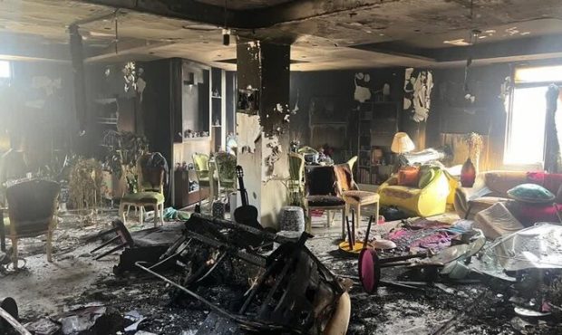 انفجار یک منزل مسکونی در خیابان ری تهران انفجار یک منزل مسکونی در خیابان ری تهران