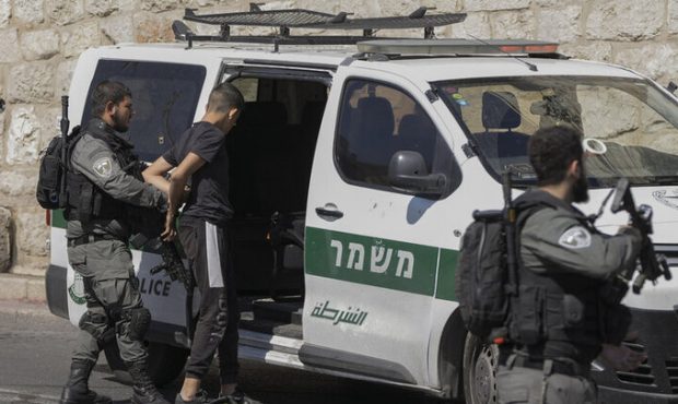 بازداشت ۹۰۰۰ فلسطینی در کرانه باختری از هفتم اکتبر بازداشت ۹۰۰۰ فلسطینی در کرانه باختری از هفتم اکتبر