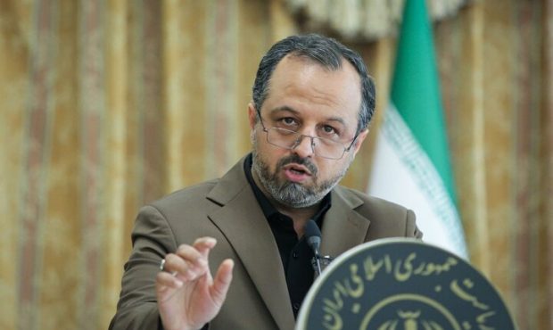 خاندوزی: بدون تعارف و اغماض با موسسات ناتراز برخورد میکنیم خاندوزی: بدون تعارف و اغماض با موسسات ناتراز برخورد میکنیم