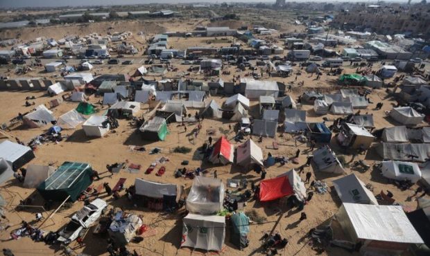 ۳۶۰ هزار نفر رفح را ترک کردند ۳۶۰ هزار نفر رفح را ترک کردند