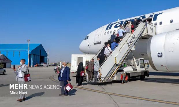 بازگشت حجاج جمهوری اسلامی ایران به کشور آغاز شد بازگشت حجاج جمهوری اسلامی ایران به کشور آغاز شد