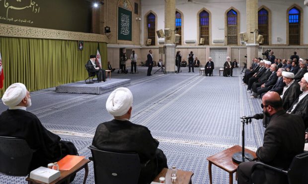 آقایان نامزدها اظهاراتی نکنند که ما را دشمنشاد کند آقایان نامزدها اظهاراتی نکنند که ما را دشمنشاد کند