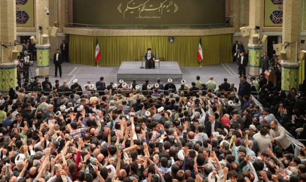 رهبر انقلاب: مشارکت حداکثری و انتخاب اصلح در انتخابات مهم است رهبر انقلاب: مشارکت حداکثری و انتخاب اصلح در انتخابات مهم است