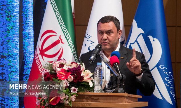 ورود بیش از ۱۰۰ فروند هواپیما و هلیکوپتر به ناوگان هوایی ورود بیش از ۱۰۰ فروند هواپیما و هلیکوپتر به ناوگان هوایی