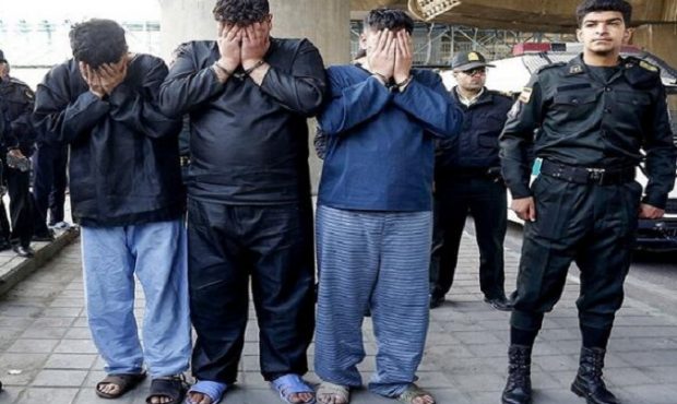 صدور حکم متهمان پرونده سرقت مسلحانه در بزرگراه صدر صدور حکم متهمان پرونده سرقت مسلحانه در بزرگراه صدر