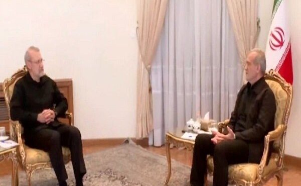 دیدار لاریجانی با پزشکیان دیدار لاریجانی با پزشکیان