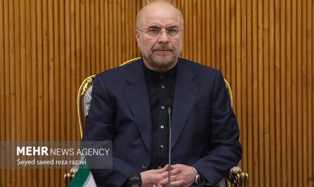 قالیباف: دلار از معاملات ایران و روسیه حذف شده است قالیباف: دلار از معاملات ایران و روسیه حذف شده است