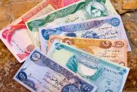 آغاز عرضه ارز دینار به زائرین اربعین از ۷ مردادماه آغاز عرضه ارز دینار به زائرین اربعین از ۷ مردادماه