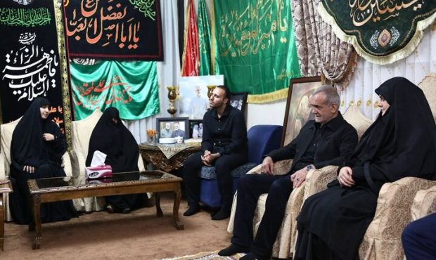 شهید سلیمانی الگوی مجاهدت و دور کردن حب منصب و مقام از خود بود شهید سلیمانی الگوی مجاهدت و دور کردن حب منصب و مقام از خود بود
