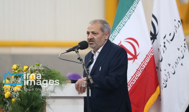 کمبود معلم برای کلاس اولیها نداریم/ ساعت شروع مدارس مانند پارسال است کمبود معلم برای کلاس اولیها نداریم/ ساعت شروع مدارس مانند پارسال است