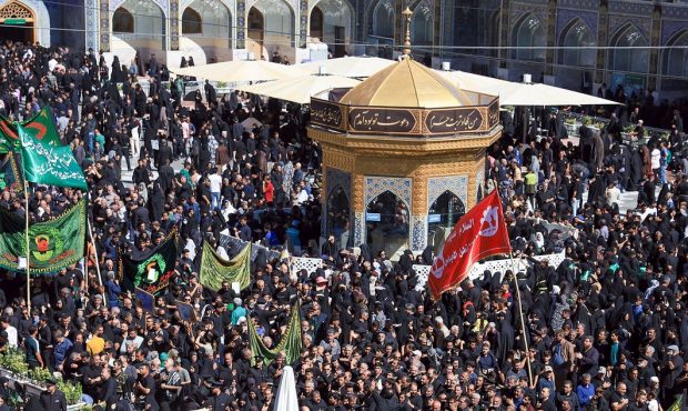 ورود ۶ میلیون و ۴۰۰ هزار زائر به مشهد در دهه پایانی صفر ورود ۶ میلیون و ۴۰۰ هزار زائر به مشهد در دهه پایانی صفر