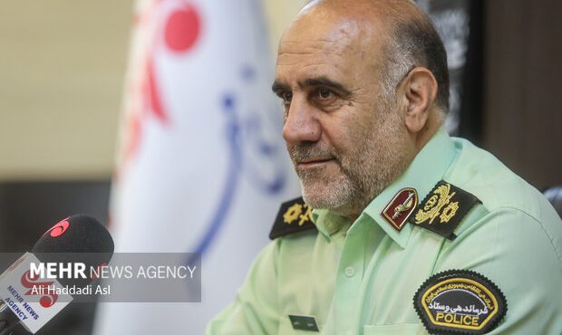 تشکیل ۳۰۲ پرونده فرار مالیاتی و دستگیری ۳۰۶ متهم طی ۷ ماه تشکیل ۳۰۲ پرونده فرار مالیاتی و دستگیری ۳۰۶ متهم طی ۷ ماه