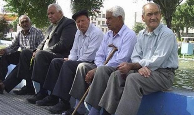 مهلت حذف و اضافه بیمه تکمیلی بازنشستگان اعلام شد مهلت حذف و اضافه بیمه تکمیلی بازنشستگان اعلام شد