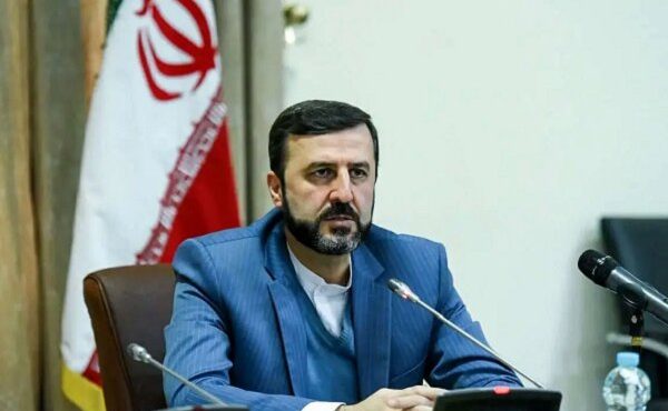 غریبآبادی: گروسی با پزشکیان دیدار میکند غریبآبادی: گروسی با پزشکیان دیدار میکند