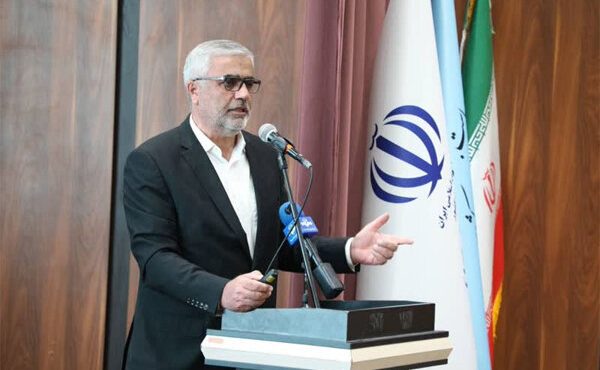 ۱۲۰ میلیارد ریال پاداش مدیریت مصرف به مشترکان آب استان تهران پرداخت شد ۱۲۰ میلیارد ریال پاداش مدیریت مصرف به مشترکان آب استان تهران پرداخت شد