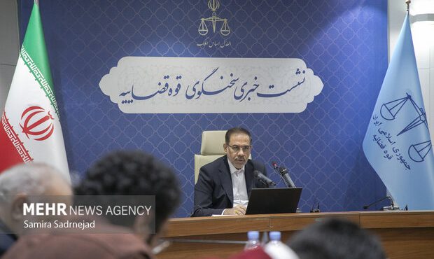 پیگیری قضایی چند بیمار نابینا شده در یکی از بیمارستانهای تهران پیگیری قضایی چند بیمار نابینا شده در یکی از بیمارستانهای تهران