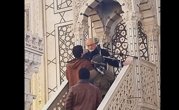تنش در مسجد اموی دمشق با مداخله عناصر وابسته به الجولانی تنش در مسجد اموی دمشق با مداخله عناصر وابسته به الجولانی