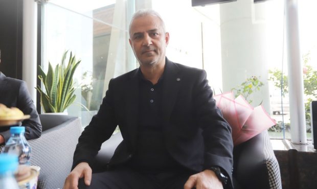 سرمربی پرسپولیس وارد تهران شد؛ کارتال نظارهگر جدال حساس با تراکتور سرمربی پرسپولیس وارد تهران شد؛ کارتال نظارهگر جدال حساس با تراکتور
