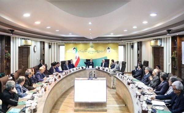 انتقاد رئیس جمهور از توسعه بیضابطه برخی دانشگاهها انتقاد رئیس جمهور از توسعه بیضابطه برخی دانشگاهها