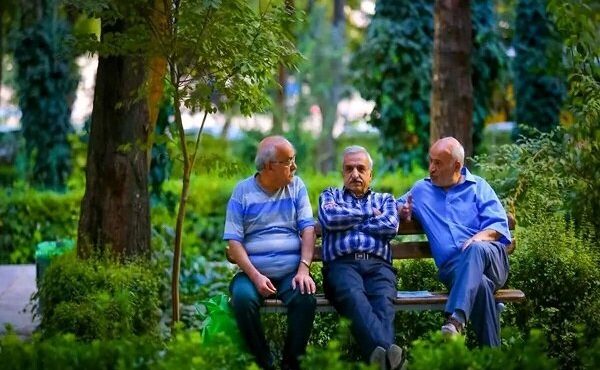 عیدی بازنشستگان تامین اجتماعی هفته آینده واریز میشود عیدی بازنشستگان تامین اجتماعی هفته آینده واریز میشود