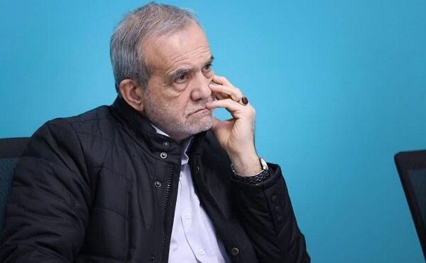 پزشکیان: دولت به خانوادههای قربانیان و مجروحان بندرعباس رسیدگی می کند پزشکیان: دولت به خانوادههای قربانیان و مجروحان بندرعباس رسیدگی می کند
