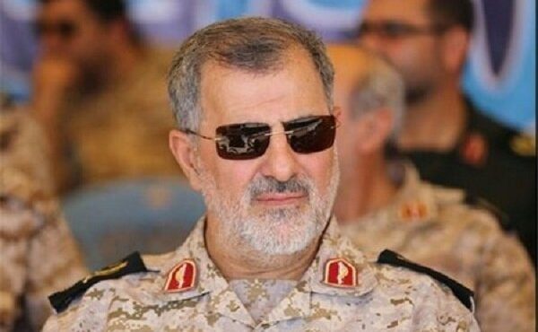 سرلشکر پاکپور: عملیات هوافضای سپاه قطع نمی‌شود