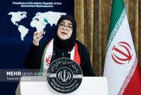 مهاجرانی: در جنگ ۱۲ روزه تحمیلی شاهد شلیک به صلح، علم و رسانه بودیم
