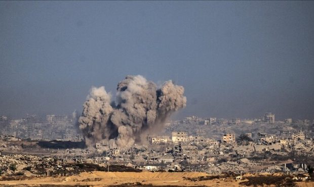 وقوع شدیدترین حملات برای تخریب ساختمانهای مسکونی در غزه وقوع شدیدترین حملات برای تخریب ساختمانهای مسکونی در غزه