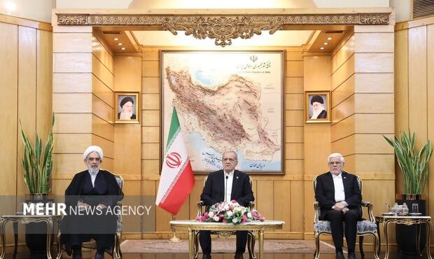 پزشکیان: رژیم اسرائیل هیچ چارچوب و ممنوعیتی را برای خود قائل نیست