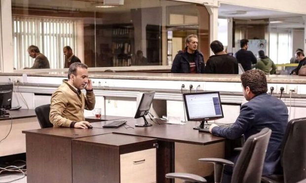 ساعت کاری کارکنان دولت کاهش نیافت ساعت کاری کارکنان دولت کاهش نیافت