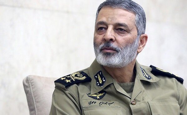 سرلشکر موسوی: فراجا نماد اقتدار و توانمندی در پاسداری از امنیت ملی است سرلشکر موسوی: فراجا نماد اقتدار و توانمندی در پاسداری از امنیت ملی است